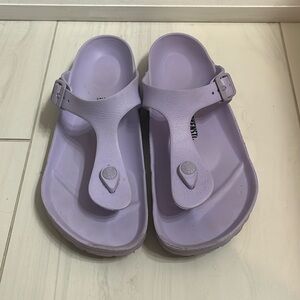 BIRKENSTOCKS (GIZEH EVA) - plastic purple